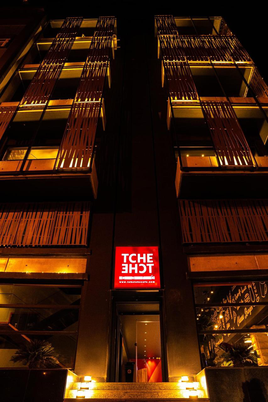 COMERCIAL BULDING-TCHE TCHE -AZADI PARK